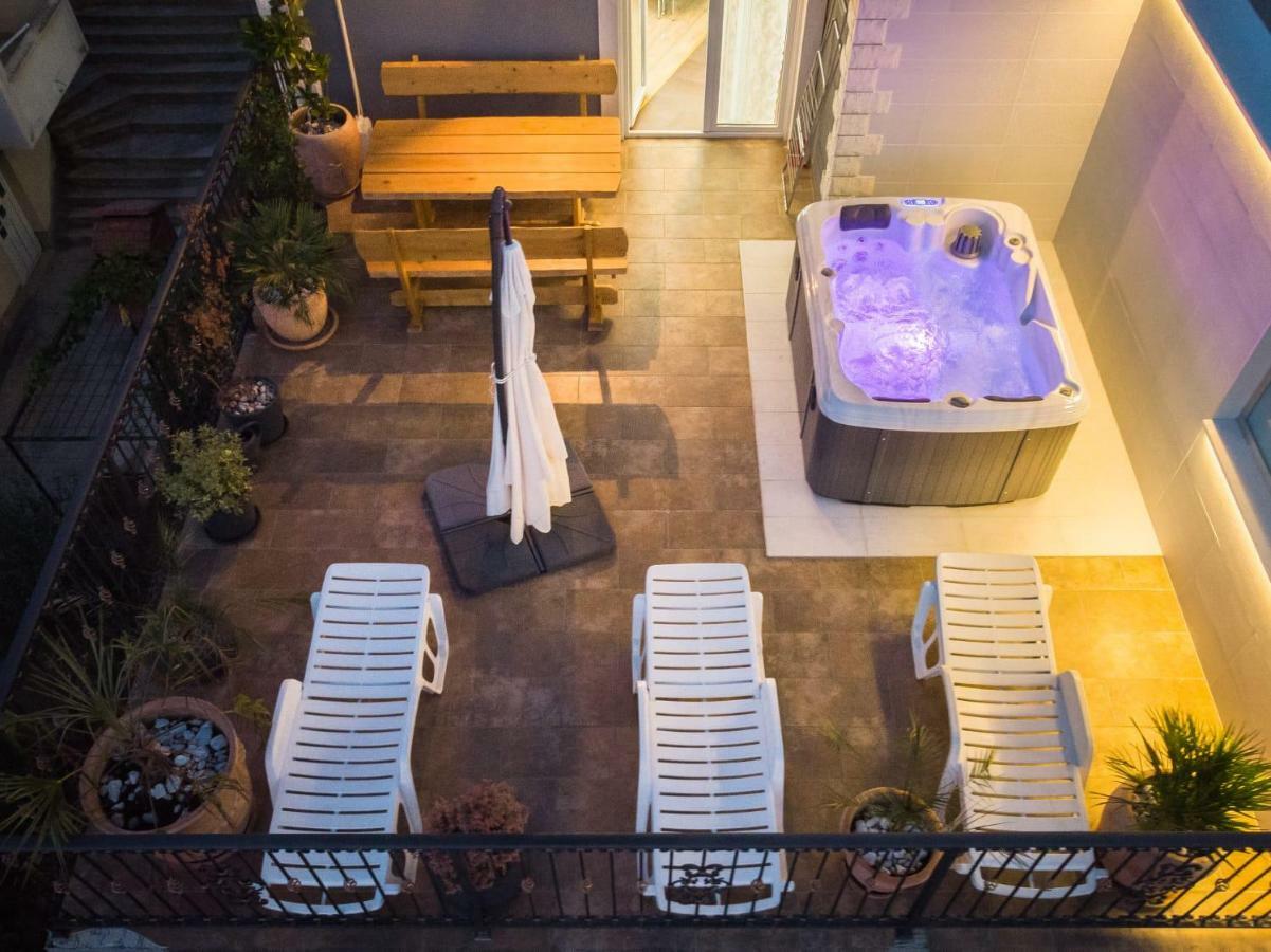 Sea View Apartments With Jaccuzzi Подстрана Экстерьер фото